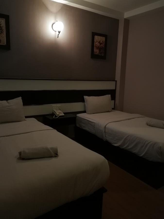 Hotel Zamburger Taman Kapar - Previously Grand Kapar Hotel Bagian luar foto